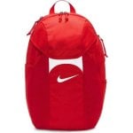 Zaino da Allenamento Nike Academy Team 30L Rosso Storm-FIT con Coperta Impermeabile Rimovibile