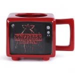 Pyramid Retro TV Taza Térmica Stranger Things