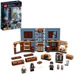Lego Hogwarts: Clase De Encantamientos Lego Hogwarts: Clase De Encantamientos