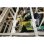 Furadora com martelo DeWALT DWD024 650W com chave