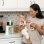 Infantino Squeeze Station Con 3 Posiciones Para Rellenar Biberones/bolsas Reutilizables De Purés, Compotas Y Yogur, Medición 104 Ml, Apta Lavavajillas, Para 4 Meses