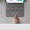 Teclado Logitech 920-010143 magnético com trackpad QWERTZ suíço Oxford Grey