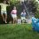 Wassersprinkler Nerf Super Soaker Hop & Chomp Hai, 2 rotierende Düsen, beweglicher Kiefer, Schlauchanschluss, Außen-Spielzeug