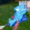 Wassersprinkler Nerf Super Soaker Hop & Chomp Hai, 2 rotierende Düsen, beweglicher Kiefer, Schlauchanschluss, Außen-Spielzeug