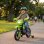 Moto Eléctrica Infantil Homcom Verde con Ruedas de Apoyo Desmontables