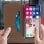 Custodia a libro in vera pelle rossa Akashi per iPhone X/XS