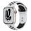 Apple Watch Series 7 Nike GPS + Cellular 45mm Aluminio Blanco Estrella con Correa Deportiva Platino Negra