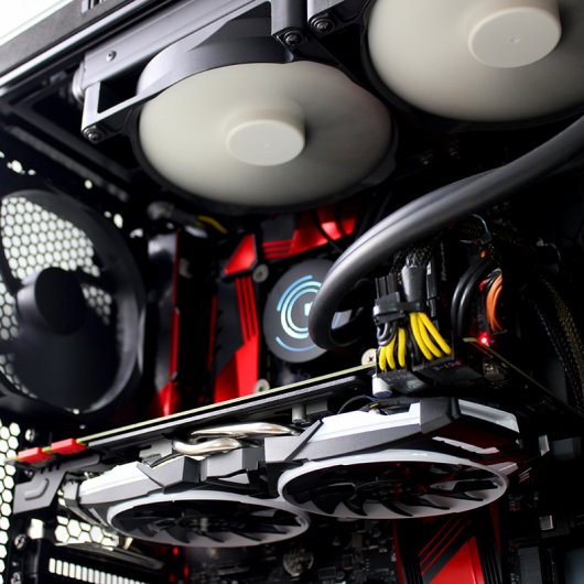 PcCom Platinum Pro Intel i7-6700K / 16GB / 2TB+480SSD / GTX 1080