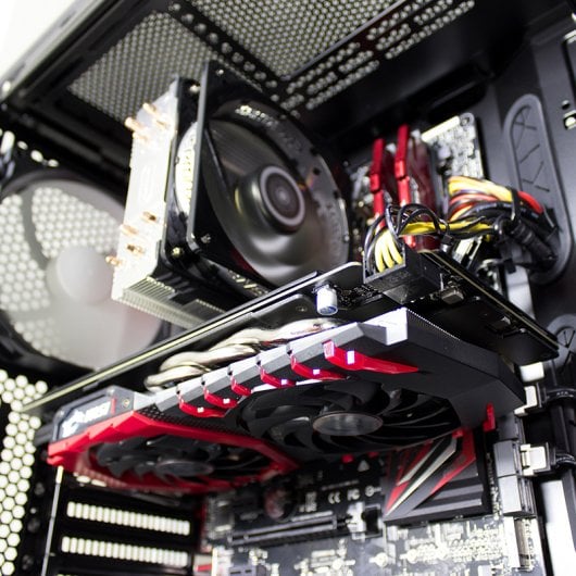 PcCom Silver Ultra 1060 i5-6500 / 16GB / 120GB SSD+1TB / GTX 1060 6GB