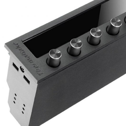 Thermaltake Commander F6 RGB LCD Multi Fan Controller
