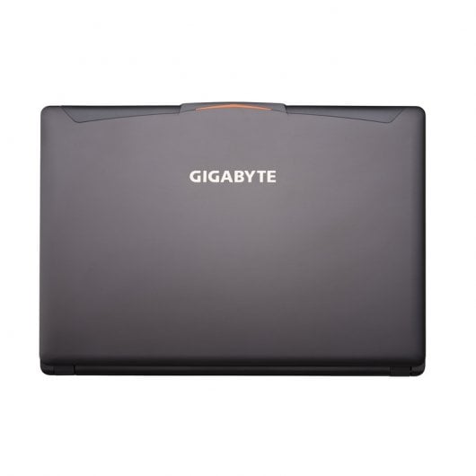 Gigabyte P35X v6 i7-6700HQ/16GB/1TB+ SSD 256GB/GTX1070/15.6"