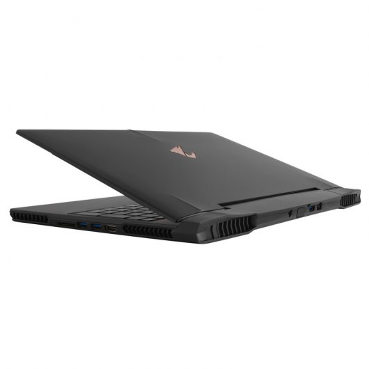 AORUS X5 V6 i7-6820HK/16GB/1TB+ SSD 256GB/GTX1070/15.6"