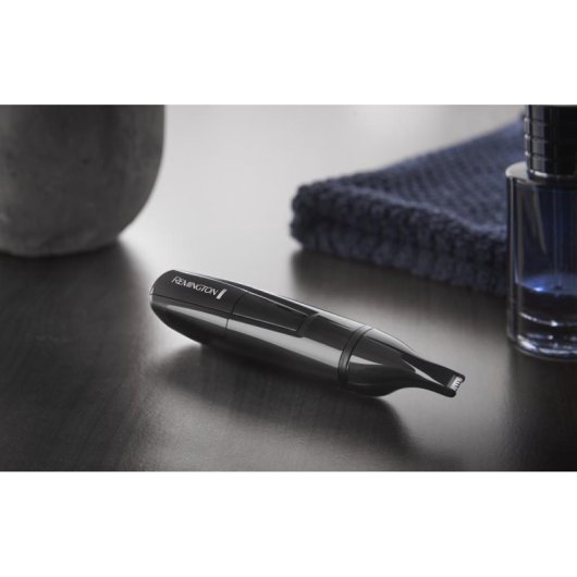 Máquina de Cortar Nariz e Orelha Remington NE3150 Sem Fios Aço Inoxidável Resistente à Água