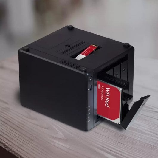 WD Red SN700 1 To SSD M.2 NVMe PCIe 3.0