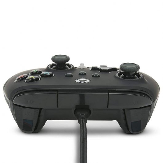 Alimenta un controller cablato Fusion Pro 2 per Xbox Series X/S/Xbox One/PC