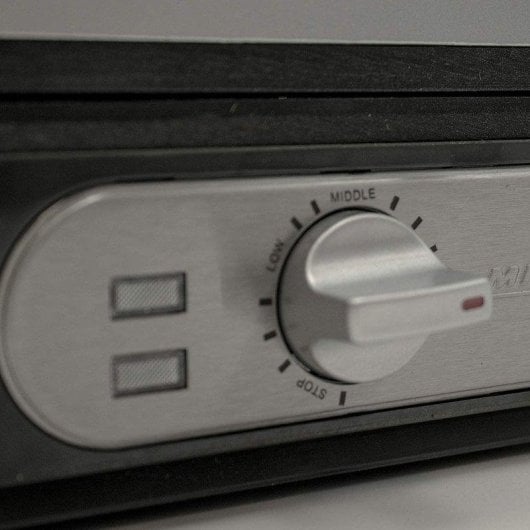 Gofrera MPM MGO-24 Doble Belga 1400W acero inoxidable termostato LED