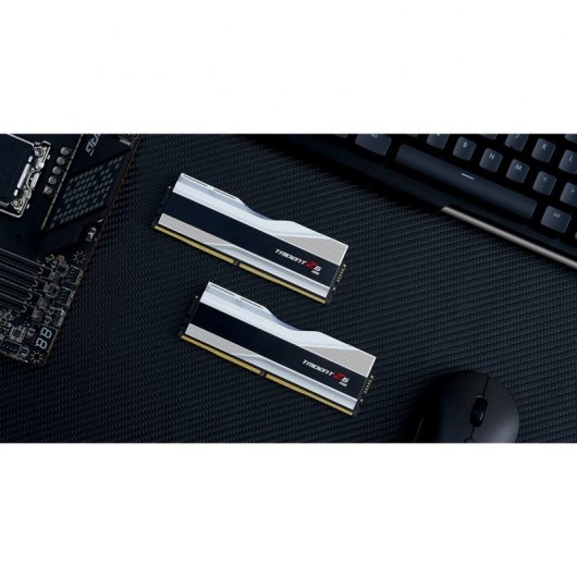 G.Skill Trident Z5 RGB Silber DDR5 6000 MHz 32 GB 2 x 16 GB CL40