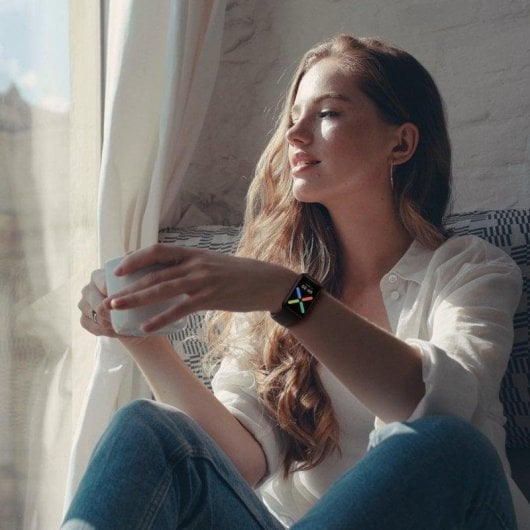 Oppo Watch Free Bluetooth 46mm AMOLED Noir Taille Unique Etanche 50m SpO2 Pulsomètre Sommeil