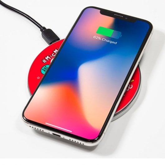 Cool Dock Universal Qi Base de chargeur sans fil Chargement rapide Licence Disney Rouge