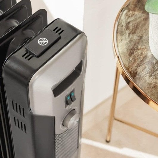 Radiador a Óleo Cecotec ReadyWarm 11000 Space Black 2500W 11 Elementos