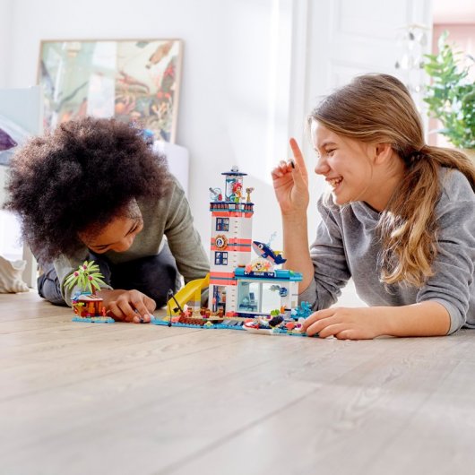 Lego Friends: Centro de Rescate del Faro