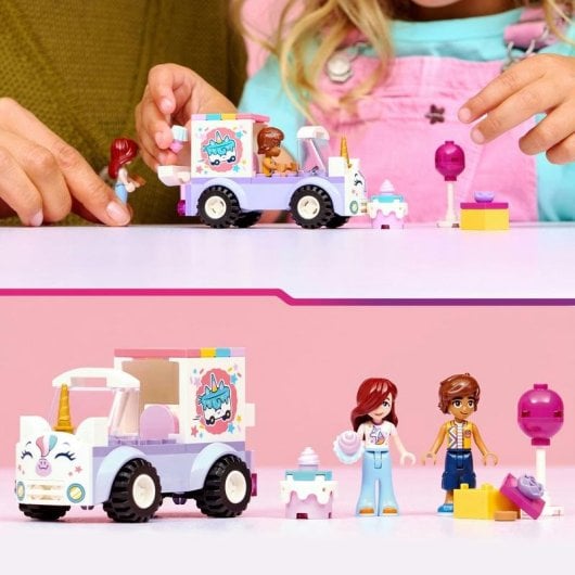 Set de construcción LEGO Friends 42675 Unicornio Kitty y Camión de Tartas 67 piezas