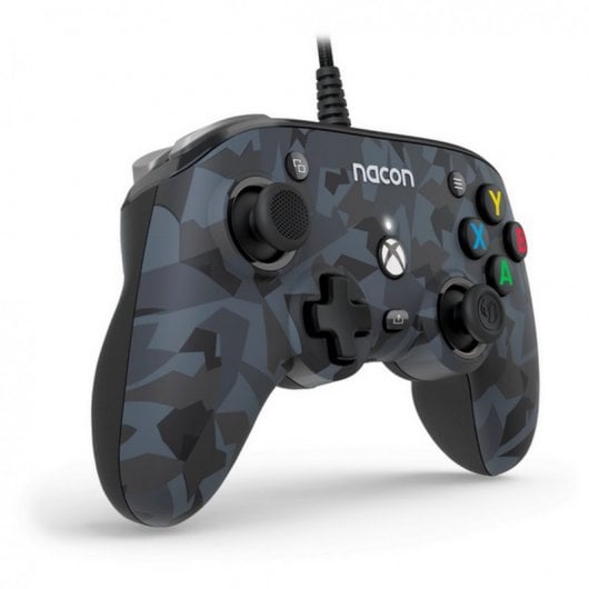 Controller compatto Nacon Pro Camo Urban Serie Xbox/Xbox One/PC