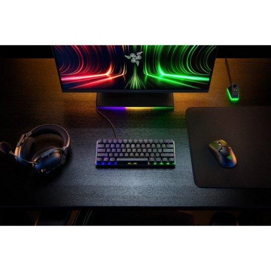 Razer Huntsman Mini Tastiera da gioco analogica Interruttore RGB Layout nero ottico USA