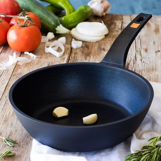 Sartén hondo BRA Efficient Antiadherente Apta Inducción 20 cm