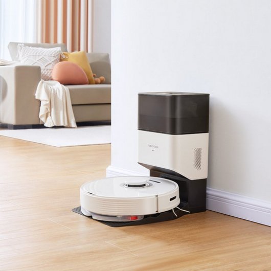 Roborock Q7 Max+ Roboterstaubsauger Weiß + selbstentleerende Basis