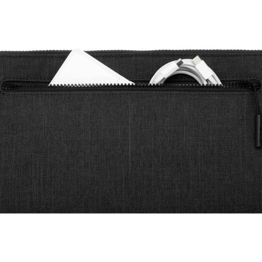 Custodia compatta Incase Woolenex per MacBook Pro 14 2021 Grafite