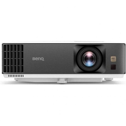 Beamer BenQ TK700 4K UHD 3200 Lumen 150" Lampe DLP Gaming HDR 3D
