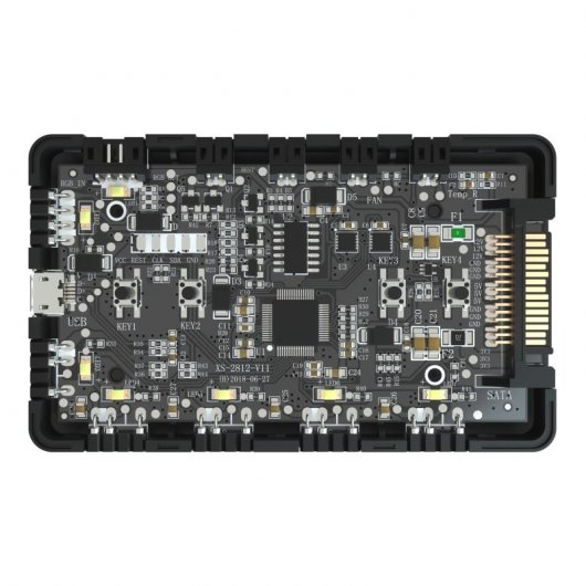 Cooler Master Hub Controlador LED RGB