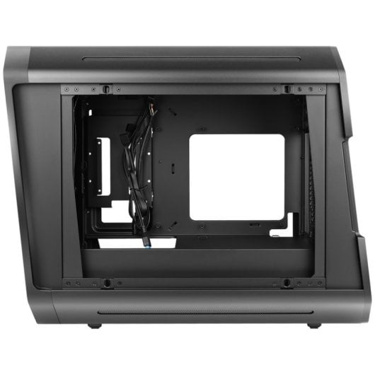 Antec Dark Cube in vetro temperato USB-C Nero