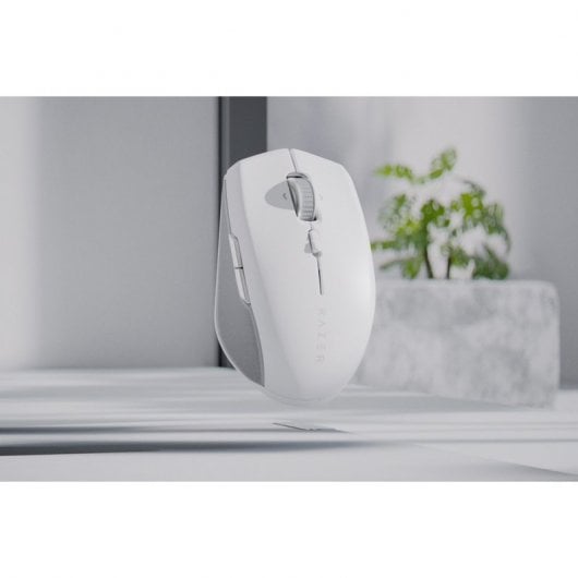 Razer Pro Click Mini Mouse ambidestro RF Wireless + Bluetooth ottico 12000 DPI Bianco