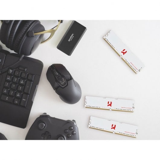 GoodRam IRDM PRO DDR4 Purpurweiß 3600 MHz 8 GB CL18