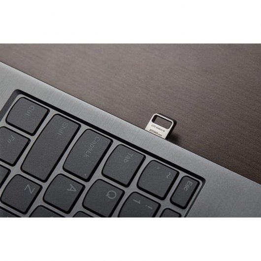 Kingston DataTraveler Micro 128GB USB 3.2 Metal
