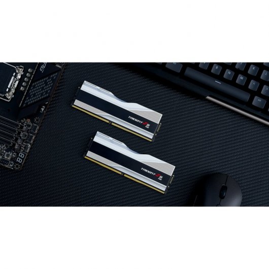 G.Skill Trident Z5 RGB Silber DDR5 6400 MHz 32 GB 2 x 16 GB CL39
