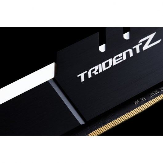 G.Skill Trident Z DDR4 3200 MHz 32 Go 2 x 16 Go CL16