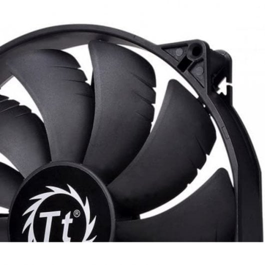 Ventola Thermaltake Pure 20 da 200 mm Nera