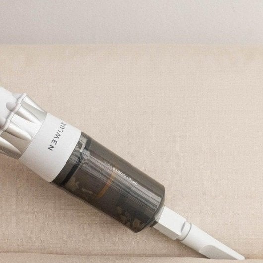 Aspirador com Fio Newlux InfinityPower V900 800W Filtro HEPA Animais Capacidade 2L