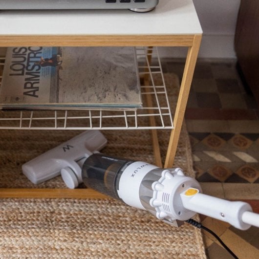 Newlux Aspirador Vertical Com Fio 800W Branco + Acessórios para Animais de Estimação
