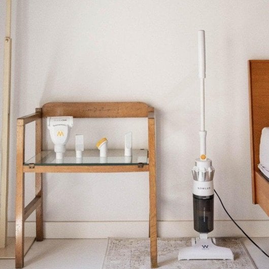 Aspirador com Fio Newlux InfinityPower V900 800W Filtro HEPA Animais Capacidade 2L