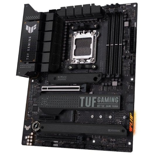 Carte mère ASUS TUF GAMING X670E-PLUS WIFI X670 Socket AM5 DDR5 ATX WiFi 6E PCIe 5.0 RGB