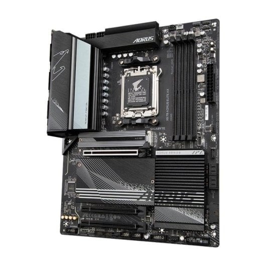 Carte mère Gigabyte X670 AORUS ELITE AX X670 Socket AM5 DDR5 ATX WiFi 6E 2.5GbE M.2 RAID