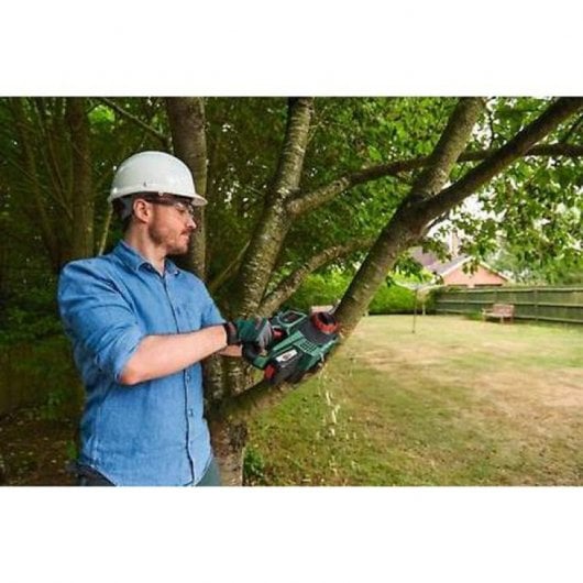 Bosch UniversalChain 18 Sierra de Cadena 18V