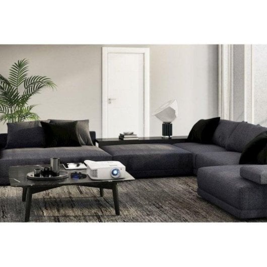 Beamer Optoma UHD35x 4K UltraHD 3600 Lumen 300" Lampe DLP Gaming HDR 3D