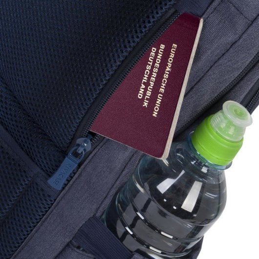 Rivacase 7760 sacoche d'ordinateurs portables 39,6 cm (15.6") Étui sac à dos Bleu