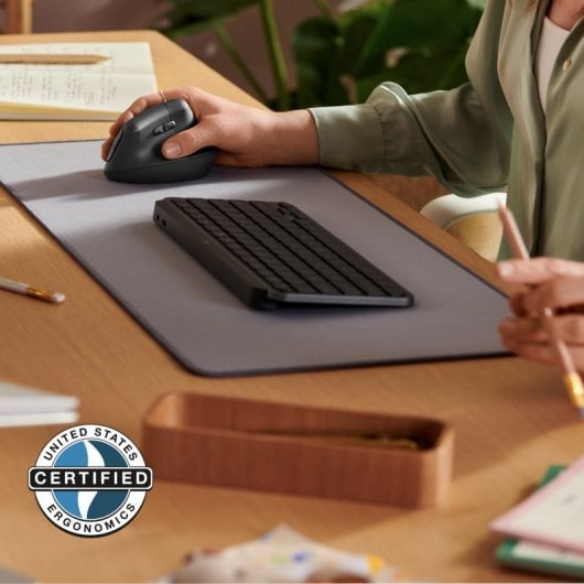 Logitech Lift for Business mouse Mano destra RF senza fili + Bluetooth Ottico 4000 DPI