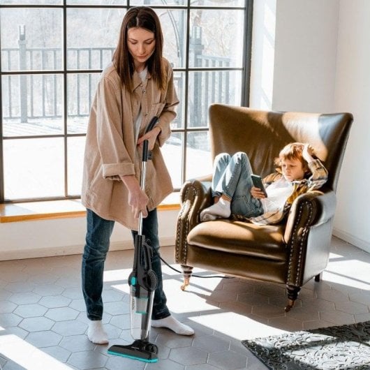 Beutelloser Staubsauger Prixton Thunder 600W HEPA-Filter 0,5L Zubehör